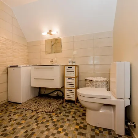 Cozy Paernu Apartment, Near The Beach With Nice Garden アパート