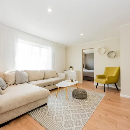 Cozy Paernu Apartment, Near The Beach With Nice Garden アパート *